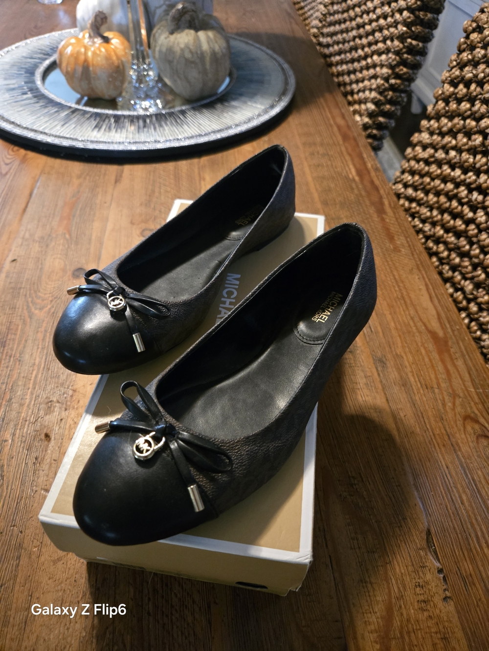 Michael Kors Black Leather Bow Ballet Flats